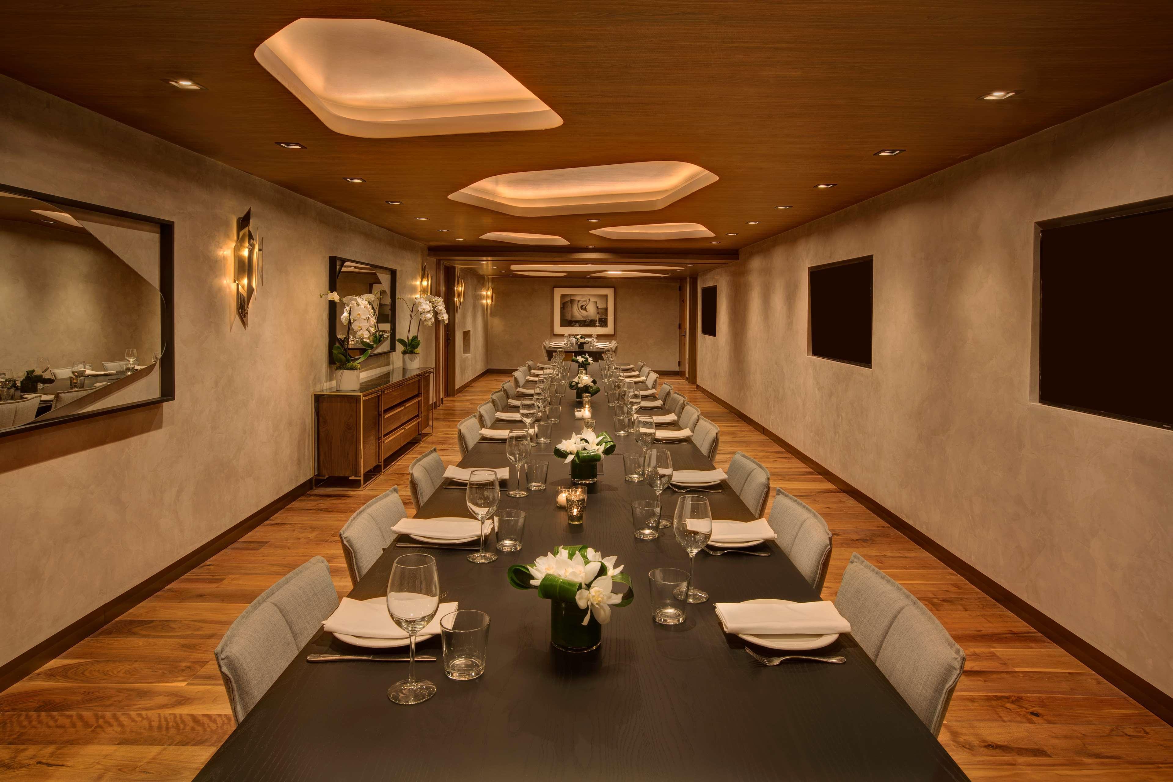 Sixty Beverly Hills Exterior photo